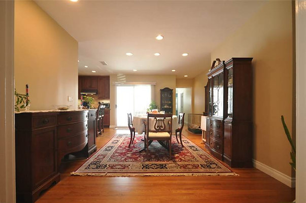 6354 dining 1