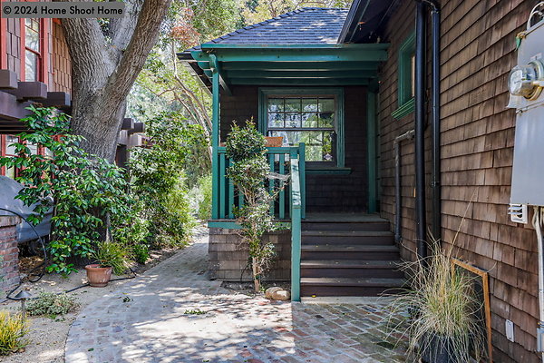 71side-porch