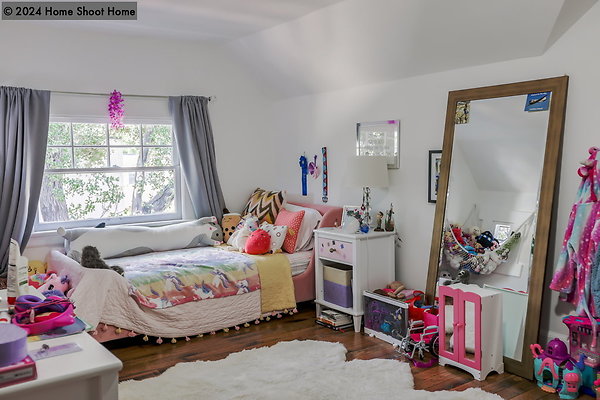 52bedroom3-alt