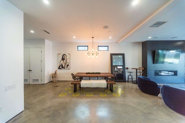 13972 dining 2