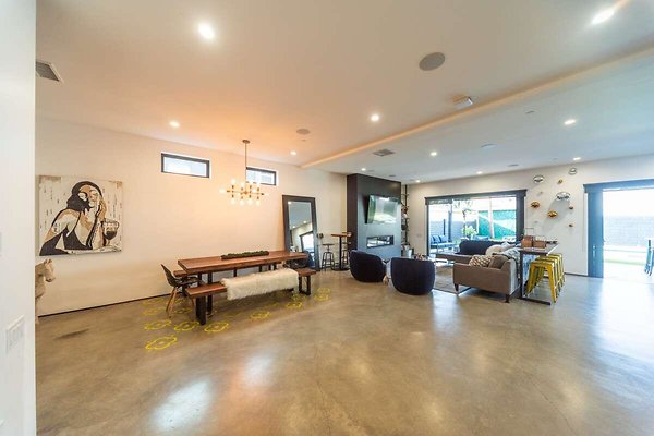 13972 dining 4