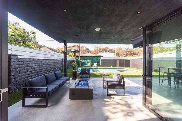 13972 patio 1