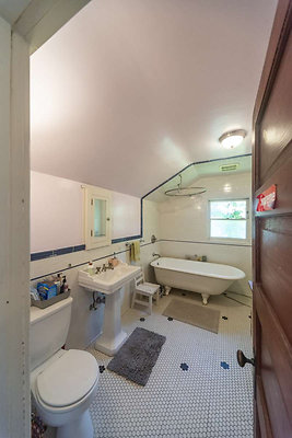 13768 bath 3