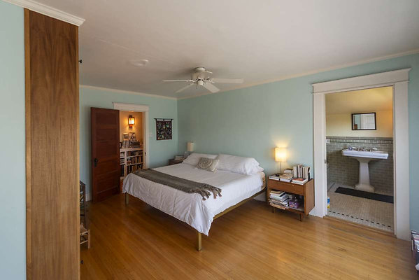 13768 bed 3