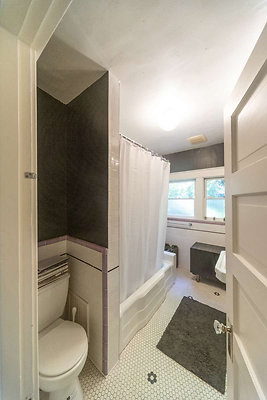 13768 bath 4