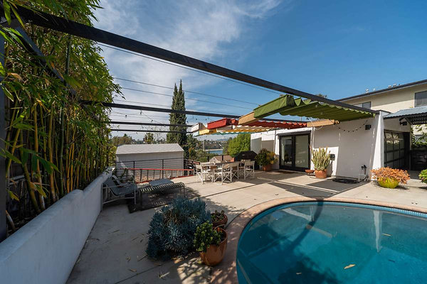 13275 patio 4