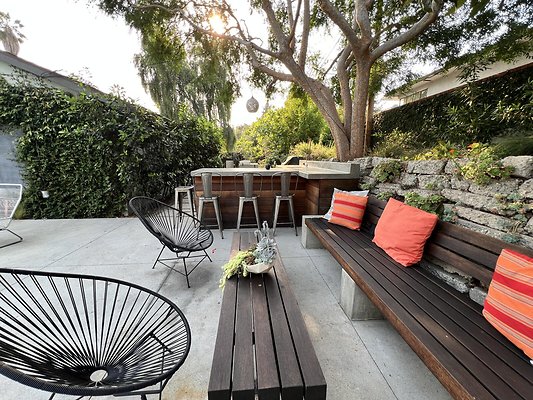 13714 patio 1