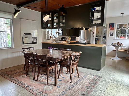 13714 dining 5