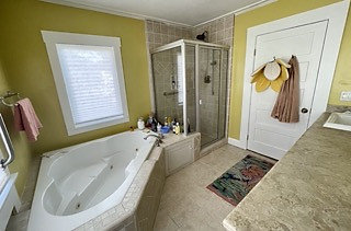 12550 bath 1