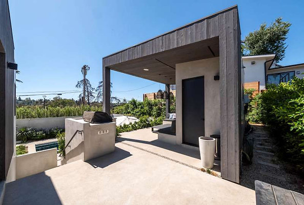 11739 patio 6