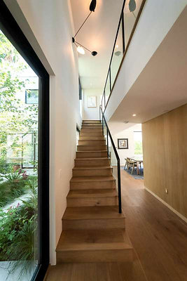 11739 stairs 2