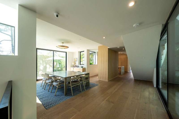 11739 dining 2