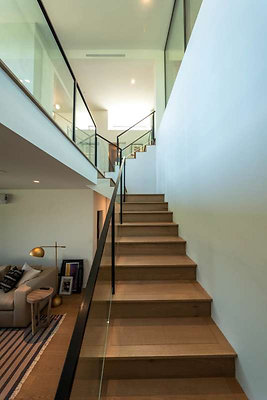 11739 stairs 7