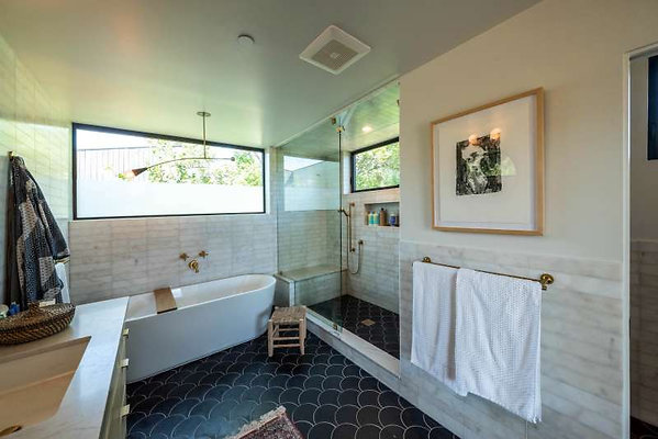 11739 bath 3