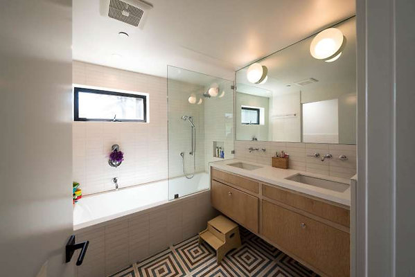 11739 bath 6