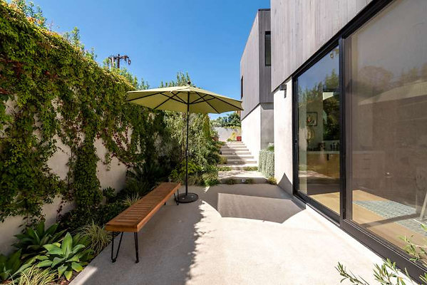 11739 garden 1