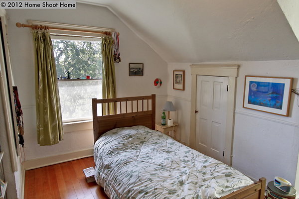 15bedroom2