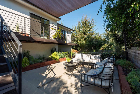 13054 patio 3