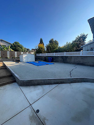 12201 patio 6