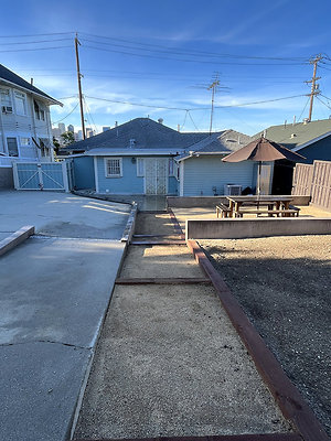 12201 patio 10