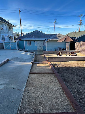 12201 patio 2