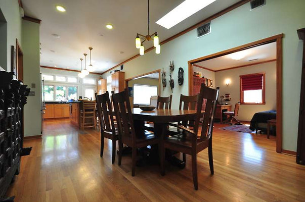 9301 dining 5