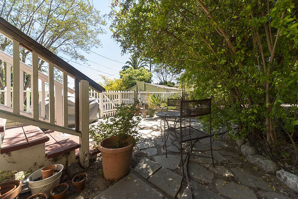 13768 patio 11