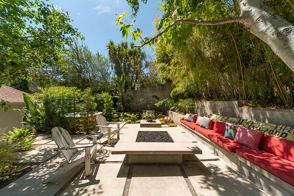 12743 patio 1