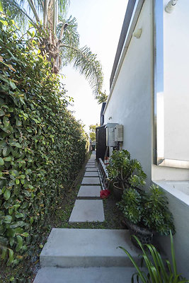 13305 side 1