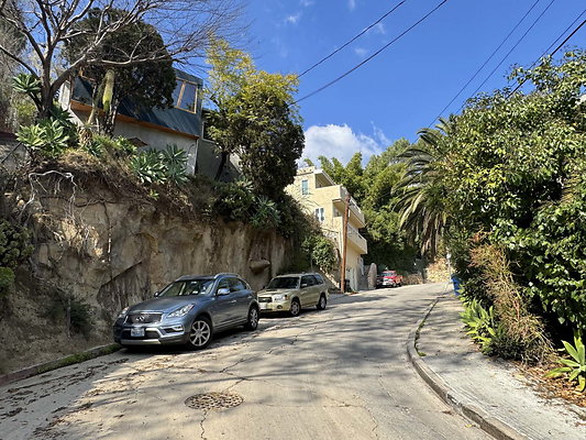 hyperion ave 042