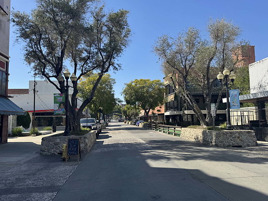 second street 032