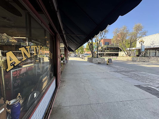 second street 044