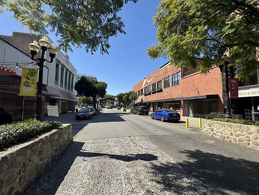 second street 045
