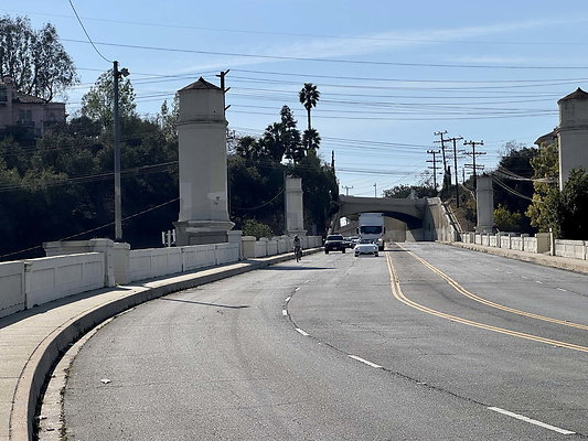 hyperion la river 002