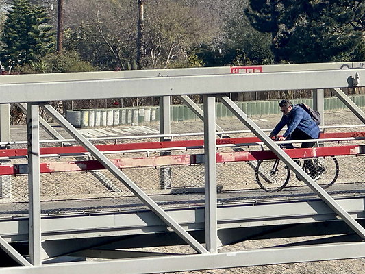 hyperion la river 041