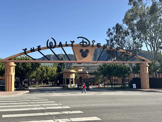 disney studios 001
