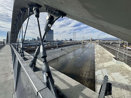 6th st bridge 036