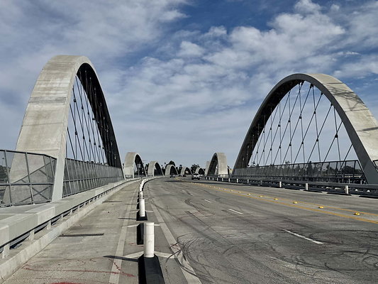 6th st bridge 028
