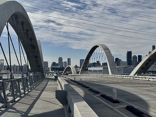 6th st bridge 022
