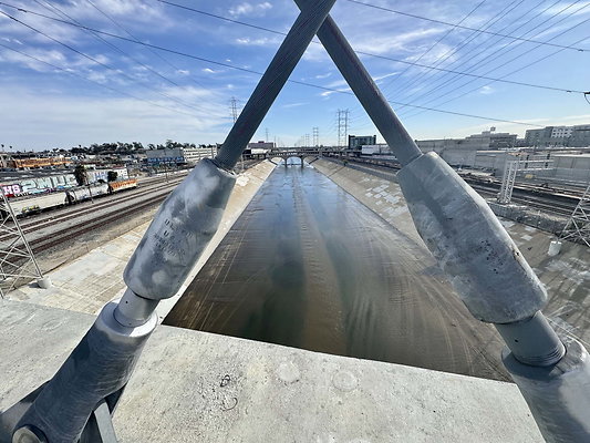 6th st bridge 016