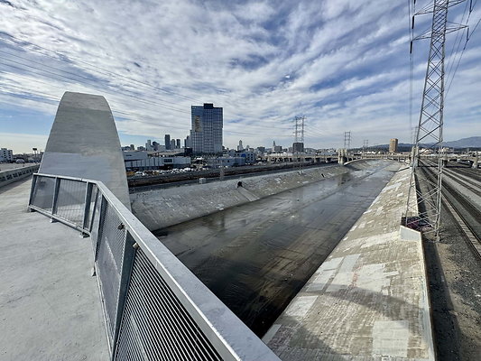 6th st bridge 035