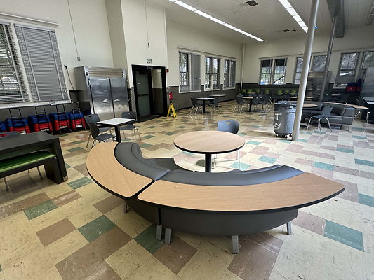 van nuys ms 073