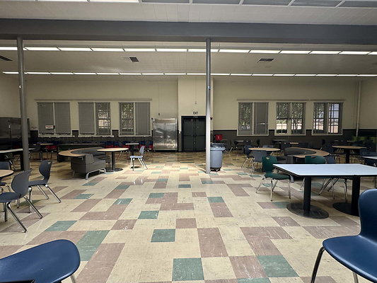 van nuys ms 075