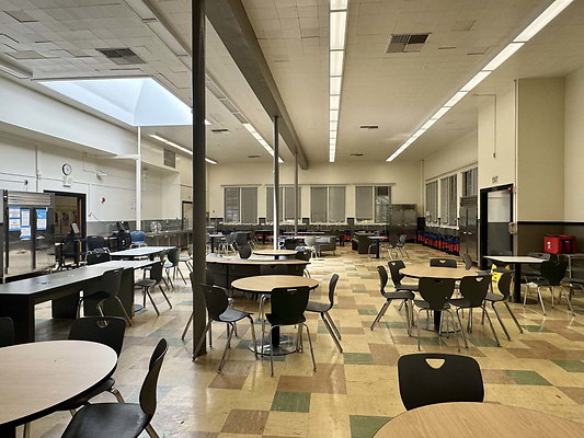 van nuys ms 065