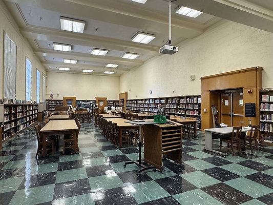 van nuys ms 018