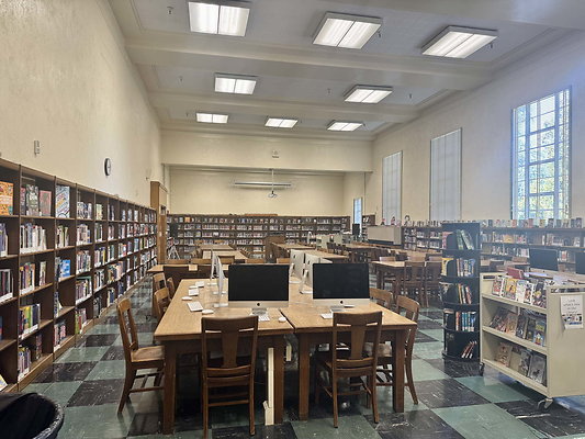 van nuys ms 013