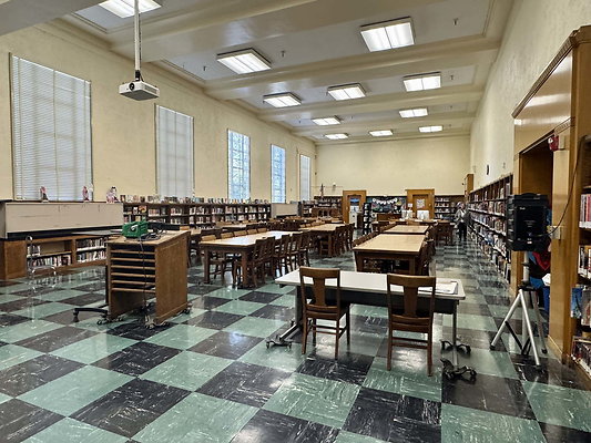 van nuys ms 017