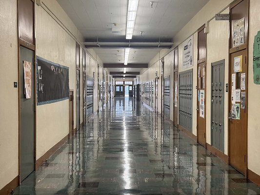van nuys ms 009