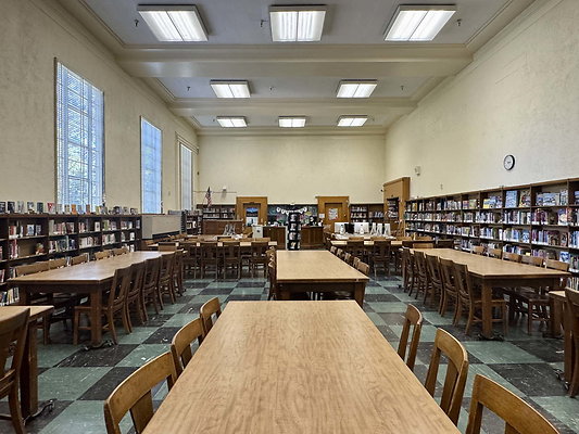 van nuys ms 019