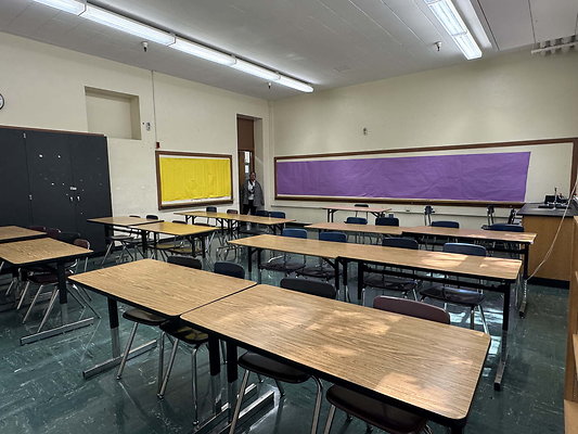 van nuys ms 025